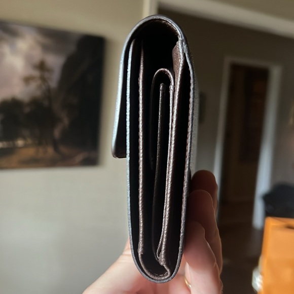 ❗️SOLD❗️Authentic Louis Vuitton DAMIER EBENE WALLET + Card wallet. - Picture 5 of 16